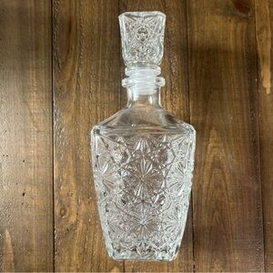 Bormioli Rocco Dedalo Wine/Whiskey Decanter, Pre-Owned